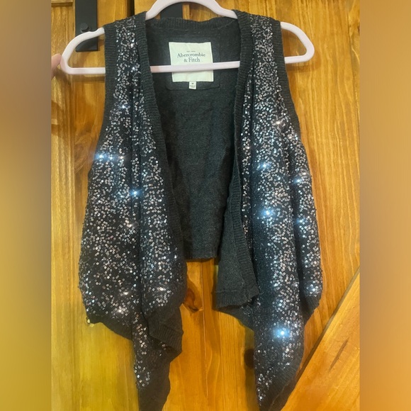 Sweater - Picture 1 of 1